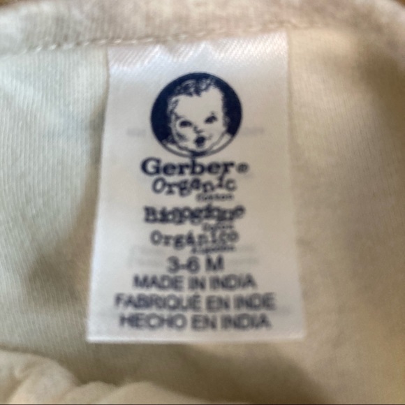 Gerber one piece footed bodysuit tan 3-6 mo - Picture 3 of 7